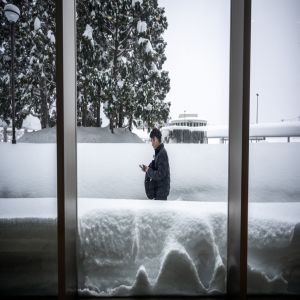 حصيلة ضحايا العواصف الثلجية في اليابان ترتفع إلى 46 قتيلًا