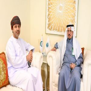 المدير التنفيذي للهيئة الدائمة المستقلة لحقوق الإنسان يستقبل القنصل العام لسلطنة عُمان