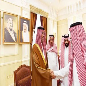 مُحافظ جدة يستقبل المهنئين بحلول شهر رمضان المبارك