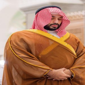 سمو ولي العهد يزور مسجد قباء في المدينة المنورة