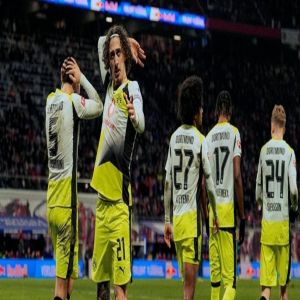 دورتموند ينتزع التعادل مع لايبزيج في الدوري الألماني