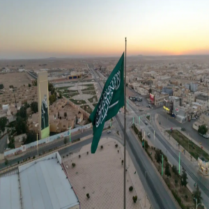 محافظة طريف تتزين باللون الأخضر والأعلام احتفاءً بيوم التأسيس