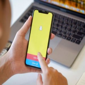 سناب شات تطلق ميزة اشتراك للمشاهير