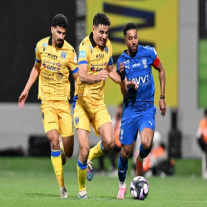 الهلال يواصل نزيف النقاط بتعادل جديد أمام التعاون في "روشن"