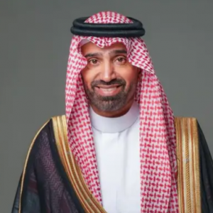 وزير الموارد البشرية يصدر قرارًا بتعديل جدول المخالفات والعقوبات لنظام العمل ولائحته التنفيذية