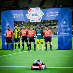 الخليج يهاجم في بيان رسمي الأخطاء التحكيمية بعد مباراة الاتحاد