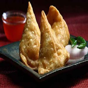 السمبوسة أشهر ما يقدم فى باكستان على مائدة رمضان