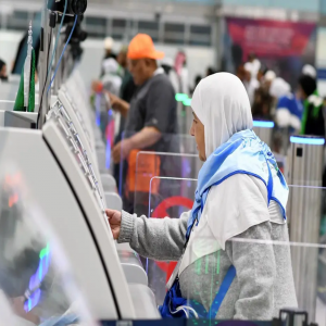 "الجوازات" تسخر إمكاناتها لخدمة ضيوف الرحمن في مختلف المنافذ