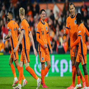 هولندا تواجه الجزائر وديًا استعدادًا لكأس العالم