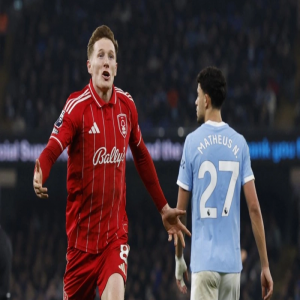 سيتي يهدر فرصة الاقتراب من أرسنال بعد تعادله مع فورست