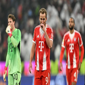 ضربة لبايرن ميونيخ.. كين يغيب عن مباراة جلادباخ