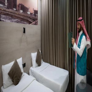 وزارة السياحة تنفّذ أكثر من 2000 زيارة رقابية على مرافق الضيافة في مكة المكرمة والمدينة المنورة