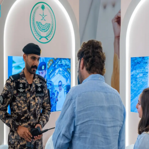 انطلاق معرض وزارة الداخلية للتعريف بخدماتها لضيوف الرحمن في محافظة جدة