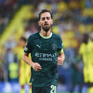 وسط ترقب من روشن.. سيلفا يرفض التجديد لمانشستر سيتي