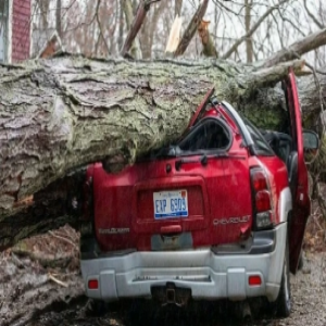 عواصف إعصارية تضرب الولايات المتحدة وتخلّف قتلى وجرحى في ميشيغان وأوكلاهوما