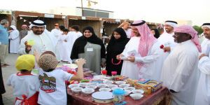 بالتعاون مع غرفة عجمان :  المركز الثقافي بعجمان ينظم مهرجان التاجر الصغير  المويجعي يشيد بجهود وزارة الثقافة في رعاية الشباب ودعم مواهبهم