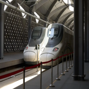 "قطار الحرمين" يرفع عدد الرحلات اليومية في العشر الأواخر إلى أكثر من 140 رحلة