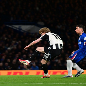 نيوكاسل يُزيد معاناة تشيلسي