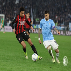 لاتسيو يهزم ميلان في الدوري الإيطالي