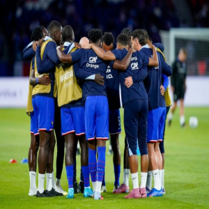 ضربة قوية في معسكر فرنسا قبل وديتي البرازيل وكولومبيا