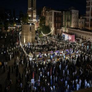 جدة التاريخية تسجّل رقمًا قياسيًا بأكثر من 4 ملايين زائر في رمضان