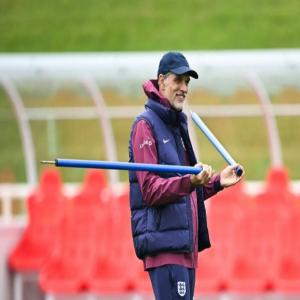 ثمانية لاعبين يغادرون معسكر إنجلترا قبل ودية اليابان