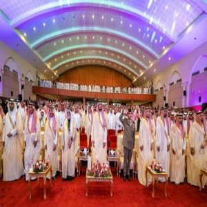 مُحافظ الطائف يدشّن النسخة الثانية من "الملتقى العالمي للورد والنباتات العطرية" بجامعة الطائف