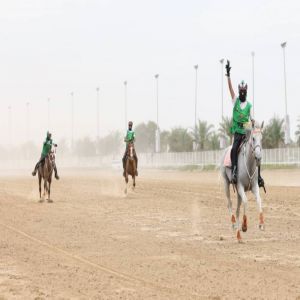 حمدان بن حرمش بطل كأس اليمامة في مهرجان ولي عهد دبي للقدرة