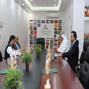 مدير عام “يونا” يستقل قنصل الإعلام الباكستاني