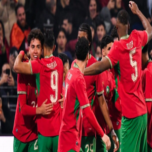 حكيمي يقود المغرب لفوز ودي على باراجواي