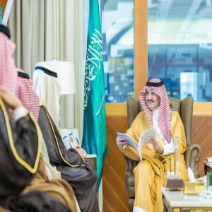 أمير المنطقة الشرقية يستقبل رئيس جمعية أمناء للتنمية الحضرية