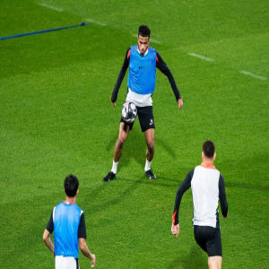 القادسية يختتم تحضيراته لمواجهة الاتفاق