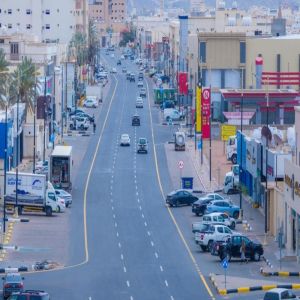 أمانة حائل تستكمل تأهيل طريق الملك خالد لتعزيز كفاءة الحركة نحو المنطقة المركزية