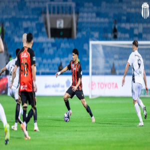 التعادل الإيجابي يحسم مواجهة الديربي بين الرياض والشباب