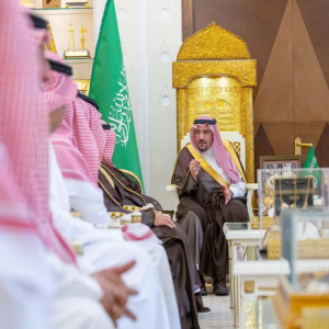 أمير منطقة القصيم يستقبل المشاركين في المخيم الرمضاني لإفطار الصائمين