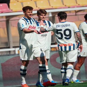 أتالانتا يقترب من دوري الأبطال بثلاثية أمام ليتشي