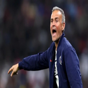 باريس سان جيرمان ضد ليفربول: إنريكي يحذر من الاستهانة بالمنافس