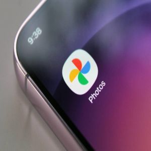 جوجل تطلق ميزة جديدة لتحسين الصور بالذكاء الاصطناعي بضغطة زر