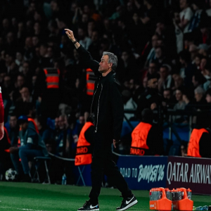 مدرب باريس: كنا نستحق نتيجة أكبر أمام ليفربول