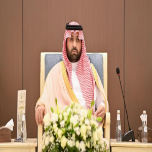 أمير منطقة جازان يلتقي مشايخ وأهالي محافظة جزر فرسان