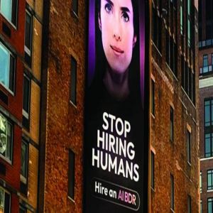 التكنولوجيا تواصل تهديد قطاعات كاملة من سوق العمل