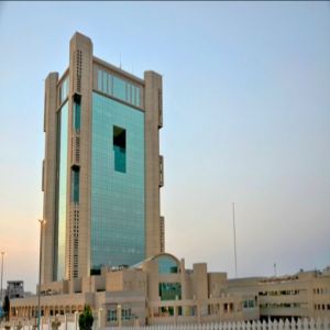 ضبط 70 طنًا من المواد الفاسدة في جدة