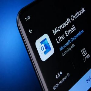 مايكروسوفت توقف تطبيق البريد Outlook Lite بدايةً من مايو 2026