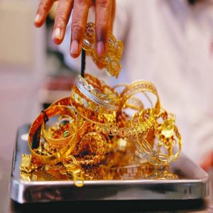 آمال انتهاء حرب إيران تعزز مكاسب الذهب للأسبوع الرابع