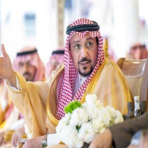 أمير منطقة القصيم يرعى حفل سباق "كأس الدرعية" ويُتوّج الفائزين بميدان الملك سعود للفروسية