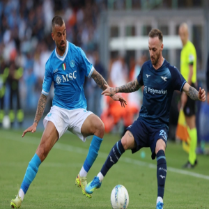 نابولي يُقرب إنتر ميلان من اللقب بخسارة أمام لاتسيو