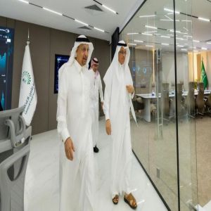 المهندس الفالح يزور مركز الإنذار المبكر المطوّر بالهيئة العامة للأمن الغذائي