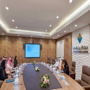 وفد الهيئة الدائمة المستقلة لحقوق الإنسان يزور مركز التدريب العدلي لتعزيز التعاون في مجالات العدالة وحقوق الإنسان