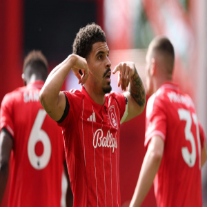 هاتريك قاتل.. فورست يقسو على بيرنلي ويبتعد عن الهبوط