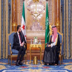 سمو ولي العهد يلتقي رئيس الجمهورية العربية السورية